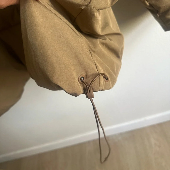 Good American Sherpa Mix Cocoon Puffer Jacket - Picture 9 of 9